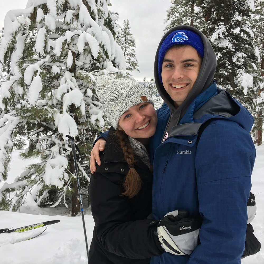 Meet your Posher, Hollie